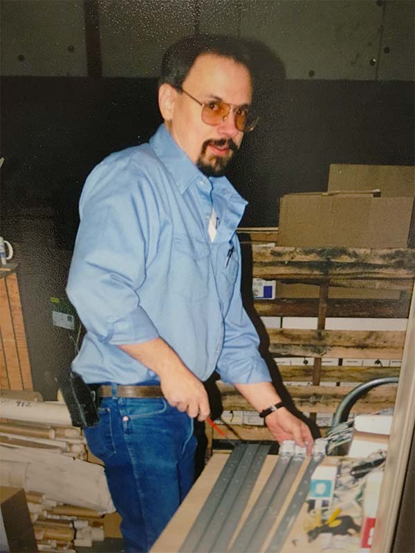 Around the year 2000, Jerry Hansen prefabricates wiremold for a large quantity of pizza racks for a Norton, KS manufacturer.